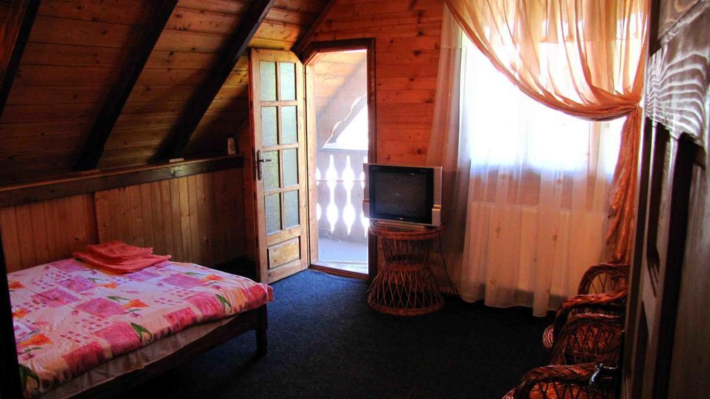 Готель Casa Oana Суліна Екстер'єр фото
